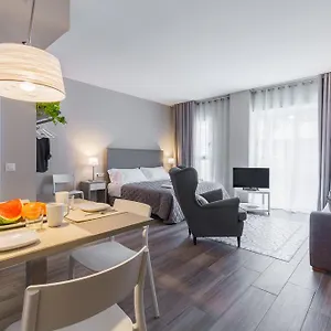  Apartman Flateli 430 Bcn