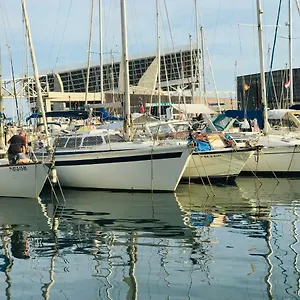 Botel Sleep & Boats Barcelona City, Sant Adria de Besos